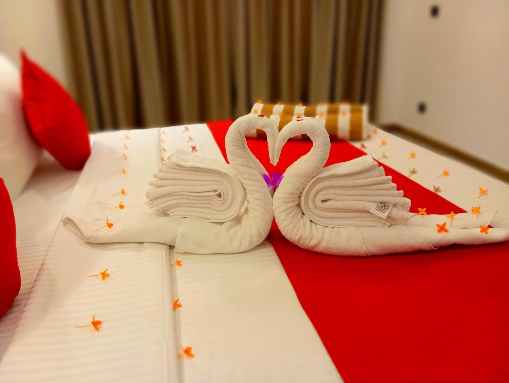 Crown Breeze Otel Ahangama Dış mekan fotoğraf