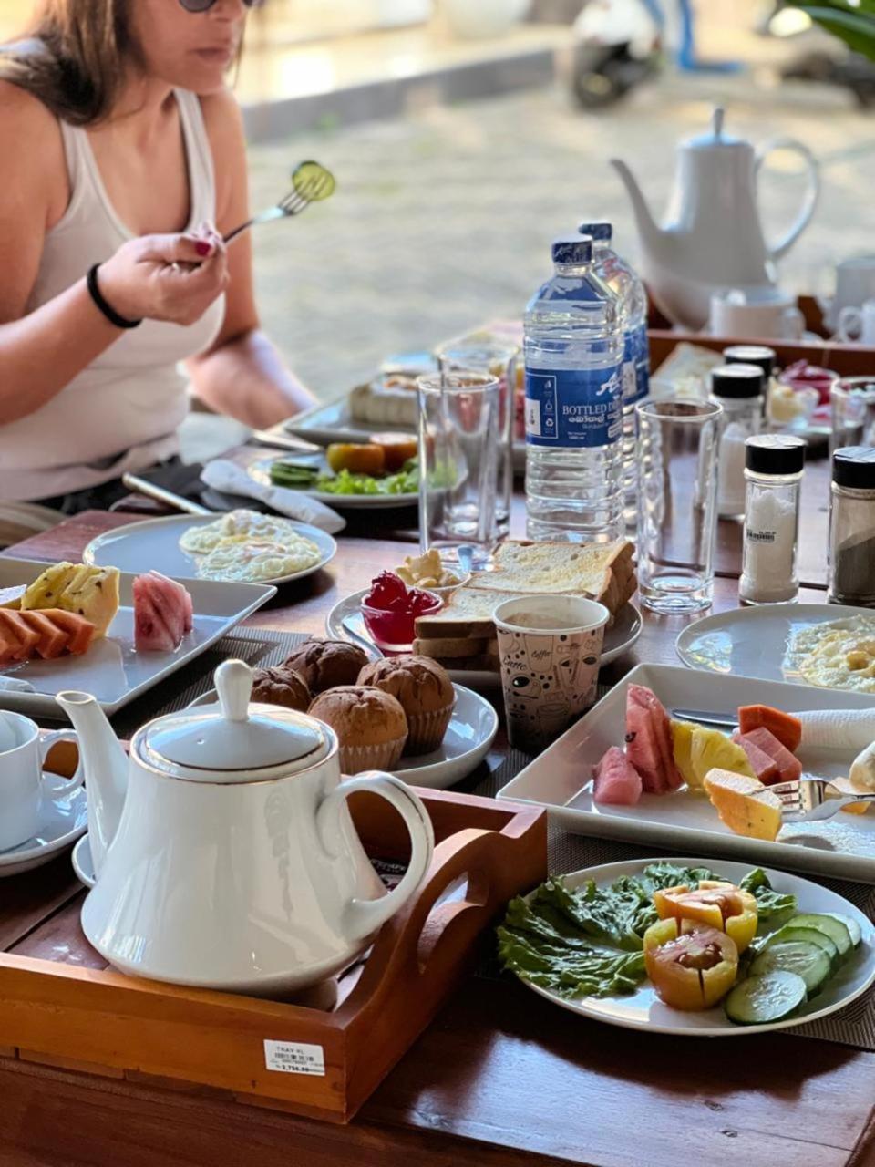 Crown Breeze Otel Ahangama Dış mekan fotoğraf